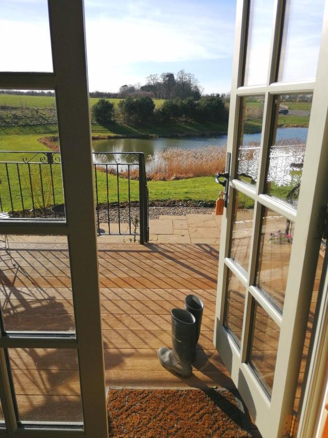 Fair Farm Hideaway Villa Waltham on the Wolds Eksteriør billede